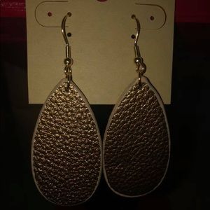 Tear drop earrings